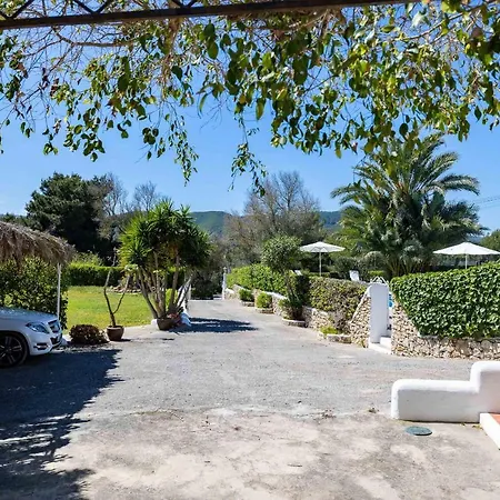 Puig Blanc Villa *